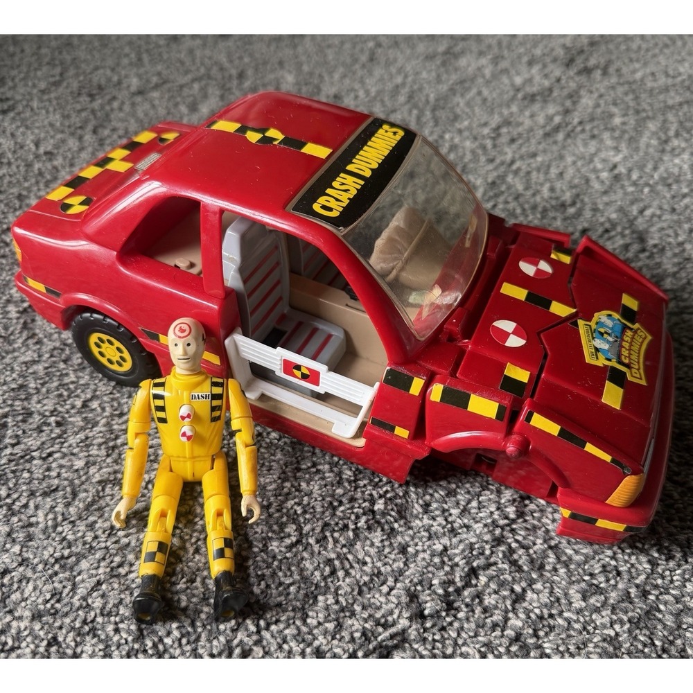 VINTAGE TYCO 1991 CRASH TEST DUMMIES RED CAR INCOMPLETE & 1 CRASH DUMMY